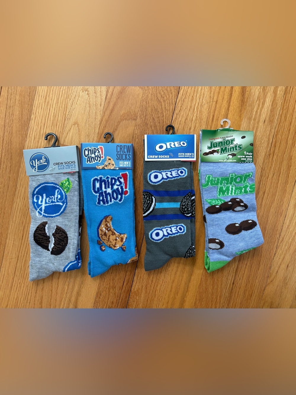 Assorted print crew socks ~ sweets themed